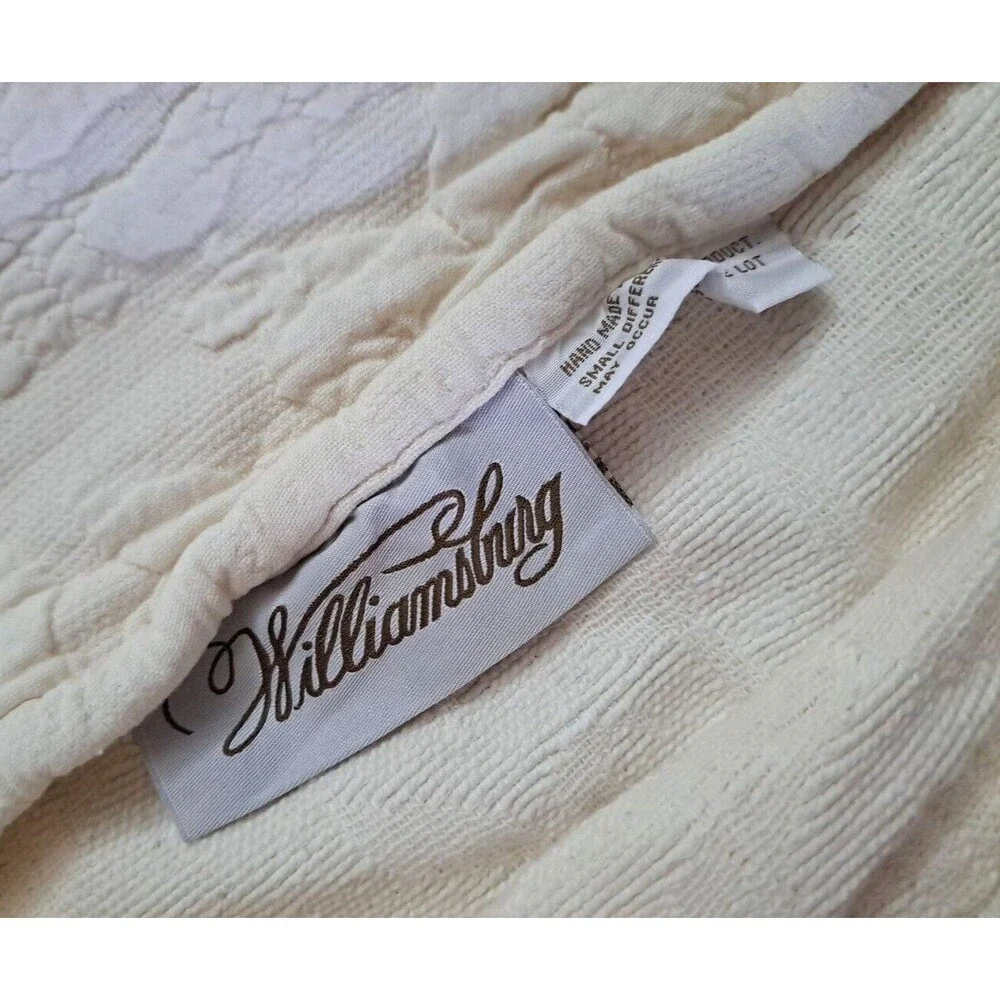 Williamsburg King Pillow Shams 2 Royal Heritage Home Textured Cream Portugal
